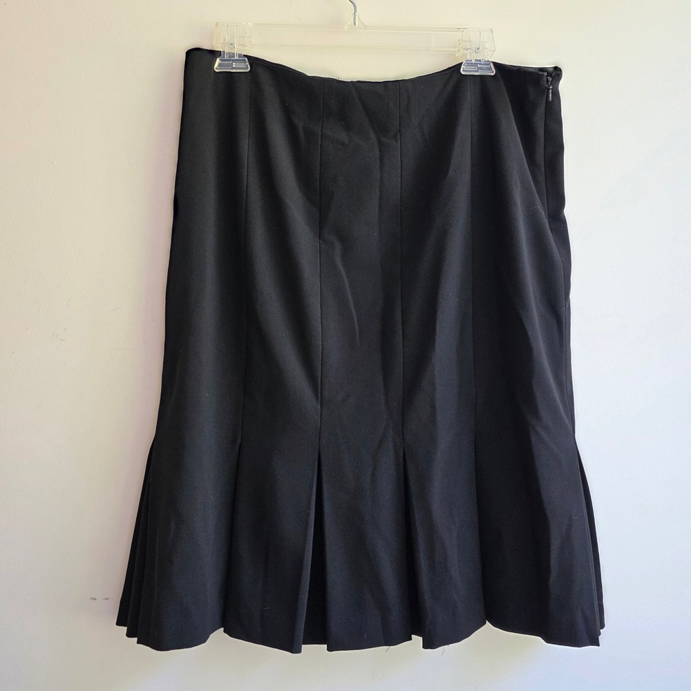 AB Studio Black Pleated Hem A-Line Skirt Size 10 Side Zip Lined Career Wear